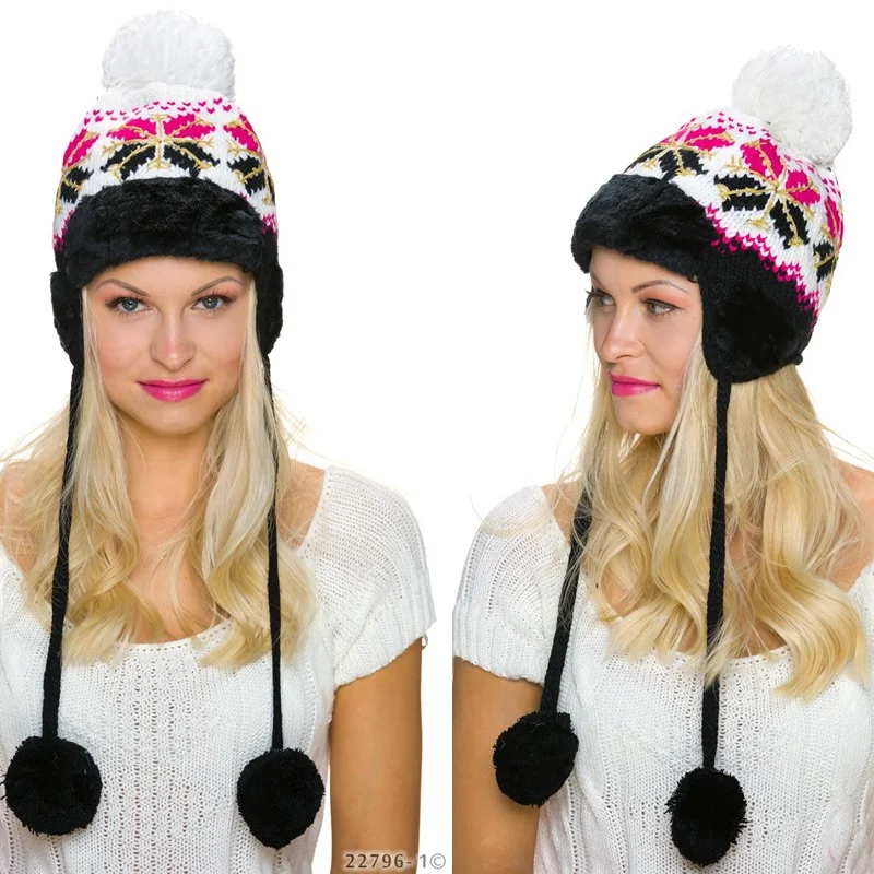 Joli Bonnet Fashion Pompons