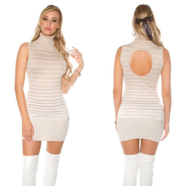 Jolie robe pull beige moulante et sexy avec col roulé