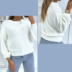 Joli Pull Blanc Doux Tendance Effet Bouffant