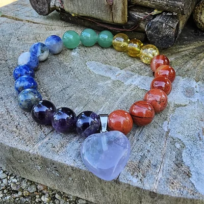 Bracelet 7 Chakras Pendentif Coeur en pierres naturelles