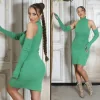 Robe-pull moulante verte à épaules dénudées