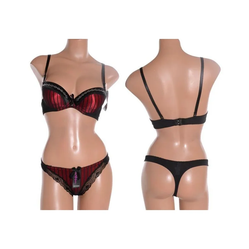 String Noir Rouge